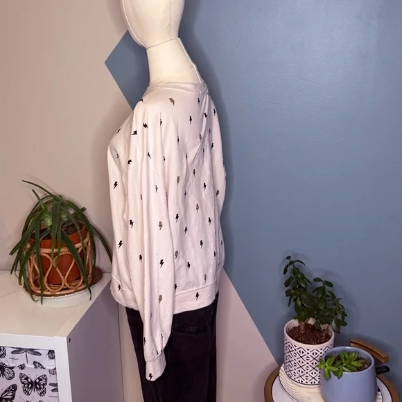 Z Supply Lightning Bolt Sweatshirt Medium White Leopard Accent Relaxed Fit - Picture 4 of 10